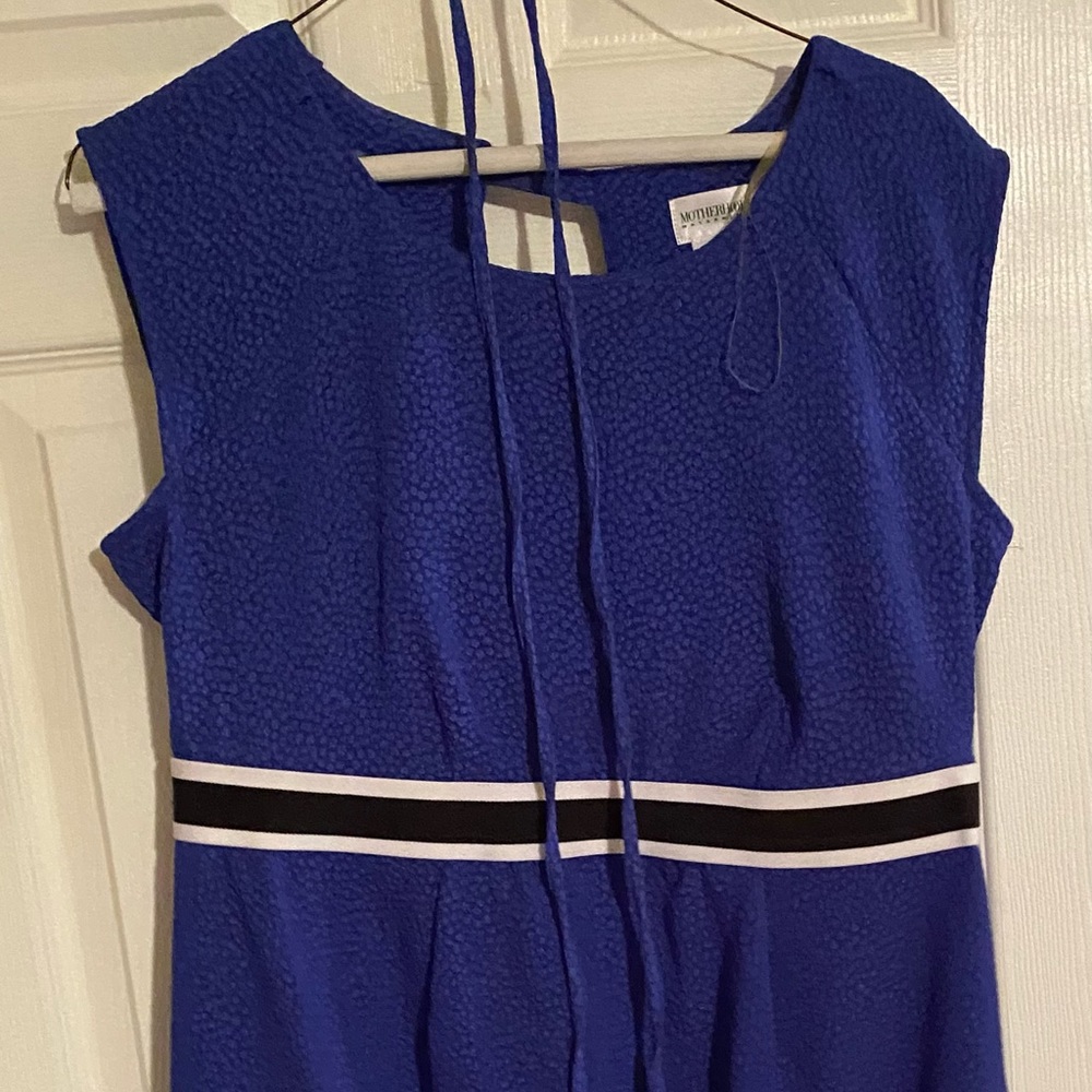 Motherhood Maternity size small dress.